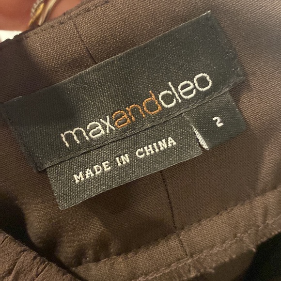 Max and Cleo size 2 chiffon pleated gown - Picture 5 of 5